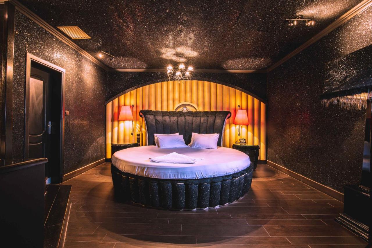 Ruby Rooms Kifisia - Adults Only Atenas Exterior foto