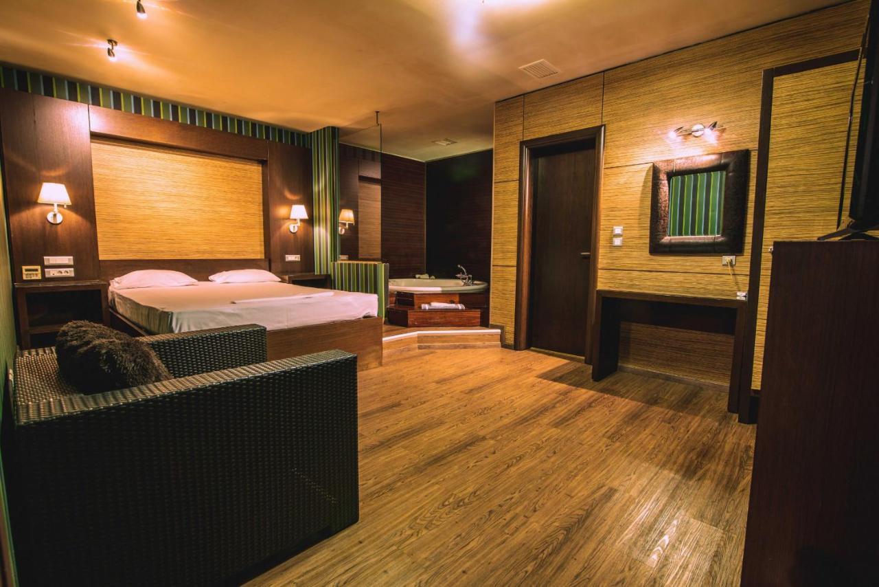 Ruby Rooms Kifisia - Adults Only Atenas Exterior foto