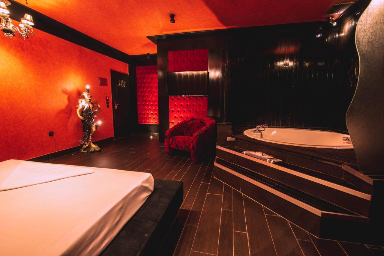 Ruby Rooms Kifisia - Adults Only Atenas Exterior foto